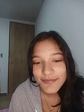 Sweet_Innocence_ লাইভ চ্যাট রুম