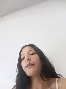 Sala de chat ao vivo de Sweet_Innocence_