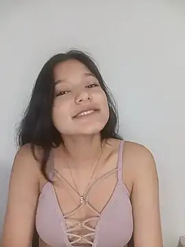 Sala de chat ao vivo de Sweet_Innocence_