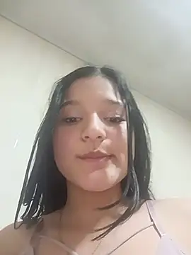 Sweet_Innocence_ Ruang Obrolan Langsung