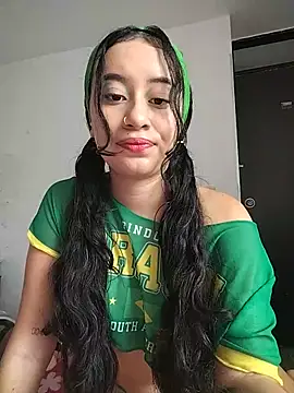 Chat ao vivo de L0lita_Emi12