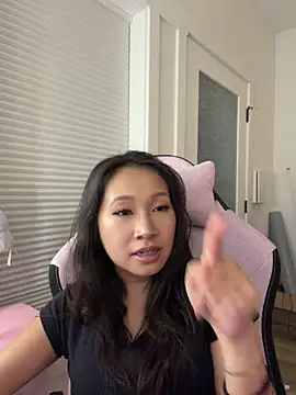 Chat ao vivo de petiteTai