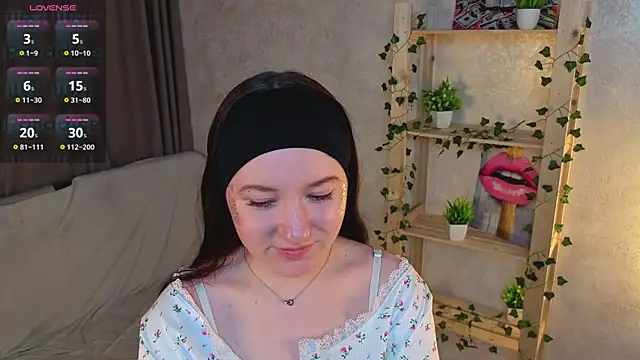 RudyLienna Adlı Modelin Canlı Sohbet Odası