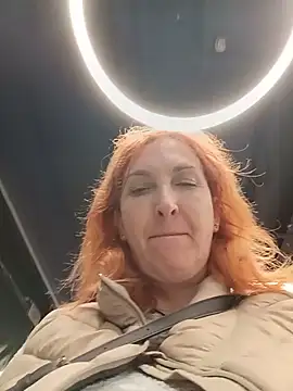 Bel_Nell Adlı Modelin Canlı Sohbet Odası