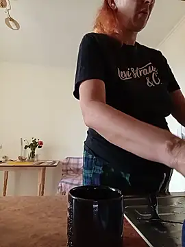 Chat soba uživo modela Bel_Nell