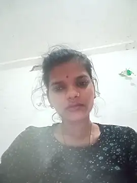 Student_garl_1n Live chat-huone