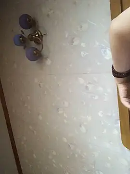 nidejiejie Adlı Modelin Canlı Sohbet Odası