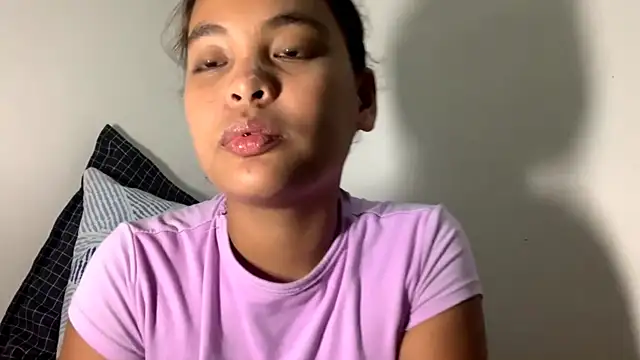 Bunny_Kisssn Live chat-huone