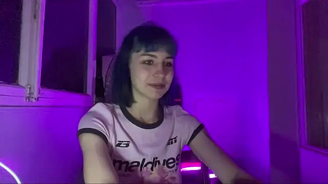 SuccubKira – live chatrum