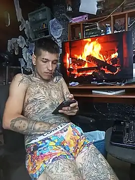 חדר צ'אט בשידור חי של demoni0802