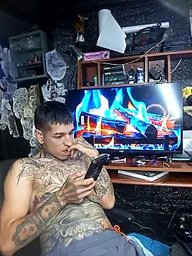 demoni0802n Live chat-huone