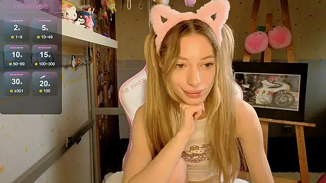 MiaMooonn Adlı Modelin Canlı Sohbet Odası