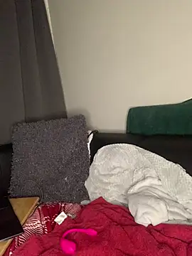Tatum-Bear Live Chatraum