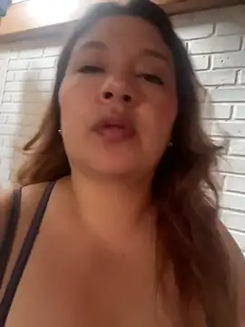 Pokój czatu na żywo – Arya_Rose69