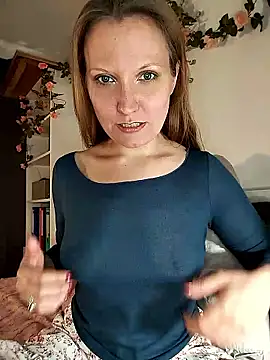 Chat soba uživo modela Candy_Cougar