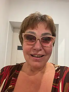 bettybutter_ – live chatrum