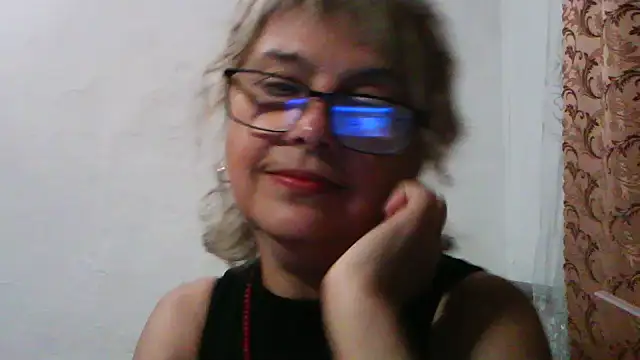 Chat soba uživo modela ElizabethGorden
