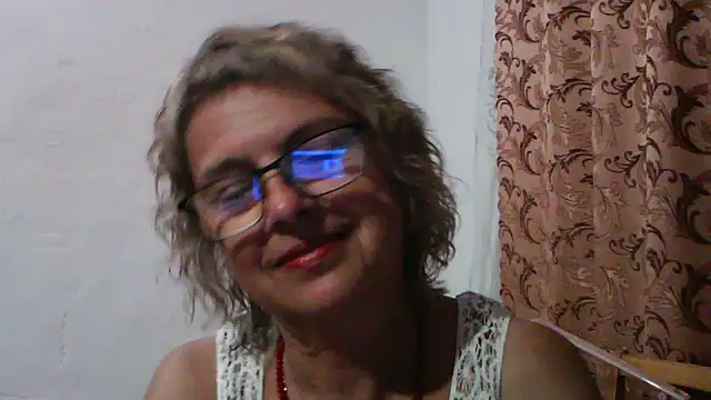 Chat soba uživo modela ElizabethGorden