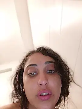 Chat soba uživo modela gatacantabra