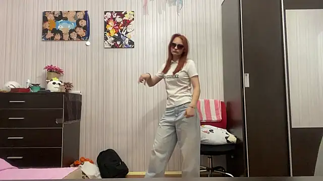 LavetaGossageのライブチャットルーム