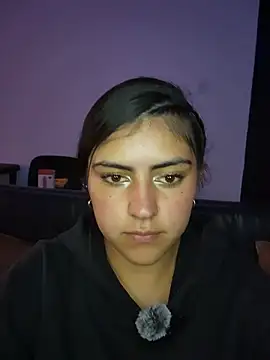 MishRaven Live Chatraum