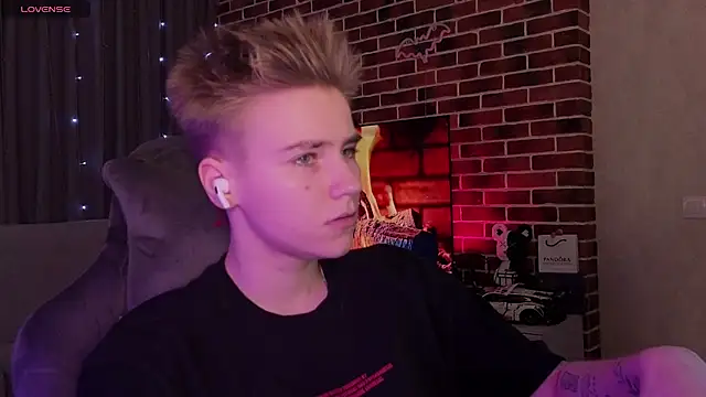 Jean_Willson Cameră chat live