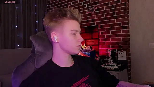 Jean_Willson – live chatrum
