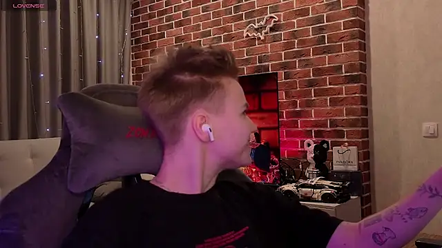 Jean_Willson чат на живо