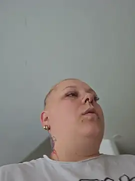 Chat ao vivo de Lady_Peggi