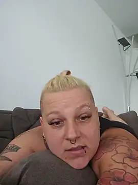 Lady_Peggi Live Chatraum
