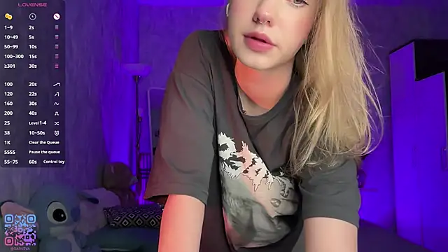 Eve_Dark_Side's Live Chat Room