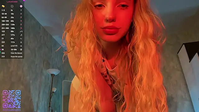Eve_Dark_Side's Live Chat Room