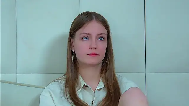 SofiaSarvains Live chatroom