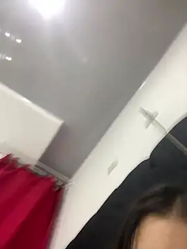 חדר צ'אט בשידור חי של sol_evanss_
