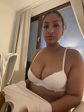 juicyprincess66's Live Sex Cam Show