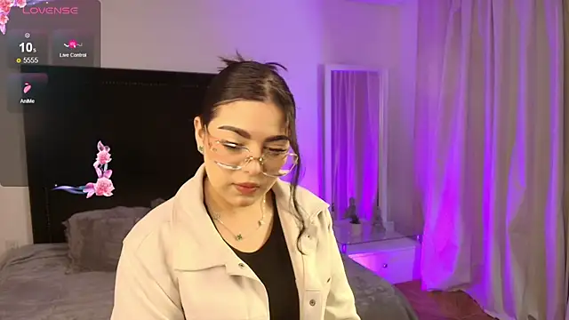 mariana_owen чат на живо