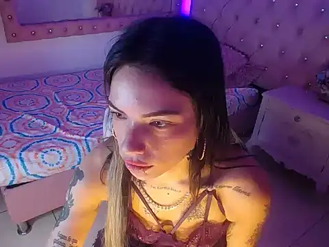 חדר צ'אט בשידור חי של Lissa_Tattoo