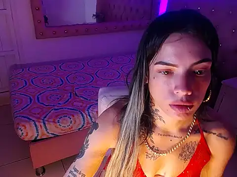 Lissa_Tattoo's Live Chat Room