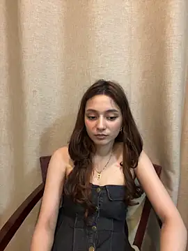 חדר צ'אט בשידור חי של Lilywant