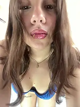 LindaPonnce Live Chatrum