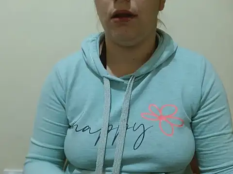חדר צ'אט בשידור חי של Catalina_sweet_ws