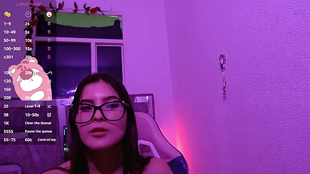 Destiny_An Live chat-huone