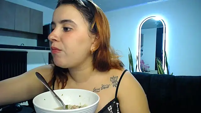 Phòng Chat Trực Tiếp sweet_bella_29