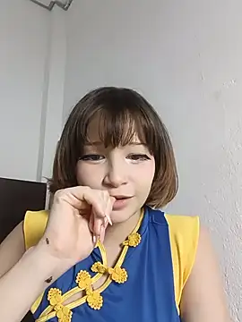 mizha_zero Adlı Modelin Canlı Sohbet Odası