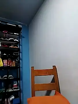 Sala de chat en directo de Tumilf