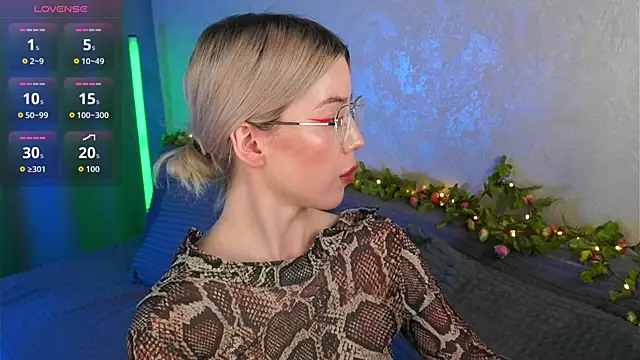 LindaThackerr Cameră chat live
