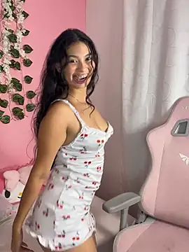 غرفة دردشة melody_flowers18 المباشرة