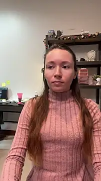 חדר צ'אט בשידור חי של Mini_girl_do_it_better