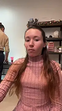 חדר צ'אט בשידור חי של Mini_girl_do_it_better