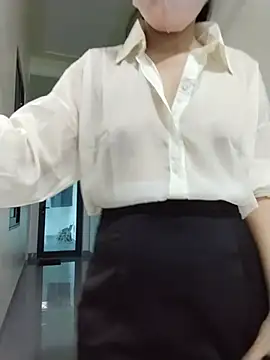 Sala de chat en directo de Lily-26